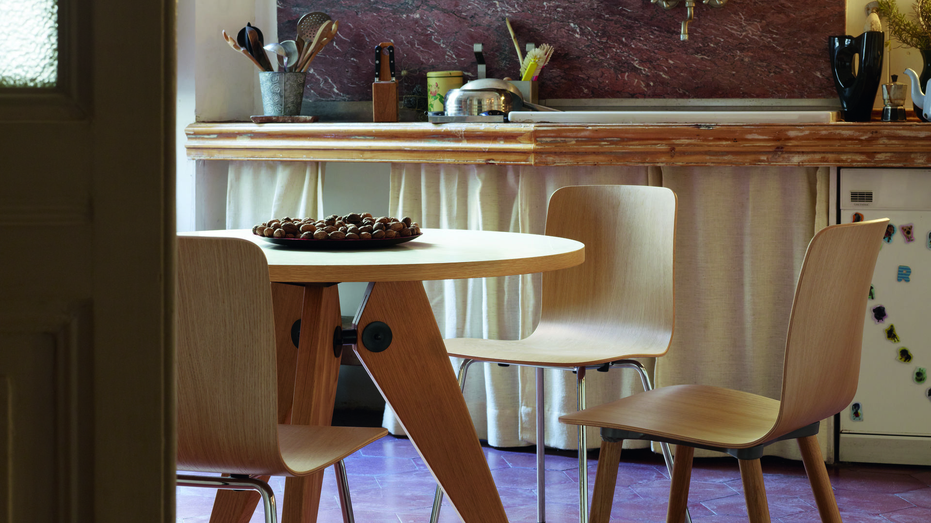 办公椅|现代真皮会议椅|办公安博网页版|安博anbo（中国）安博网页版|哈尔洽谈椅